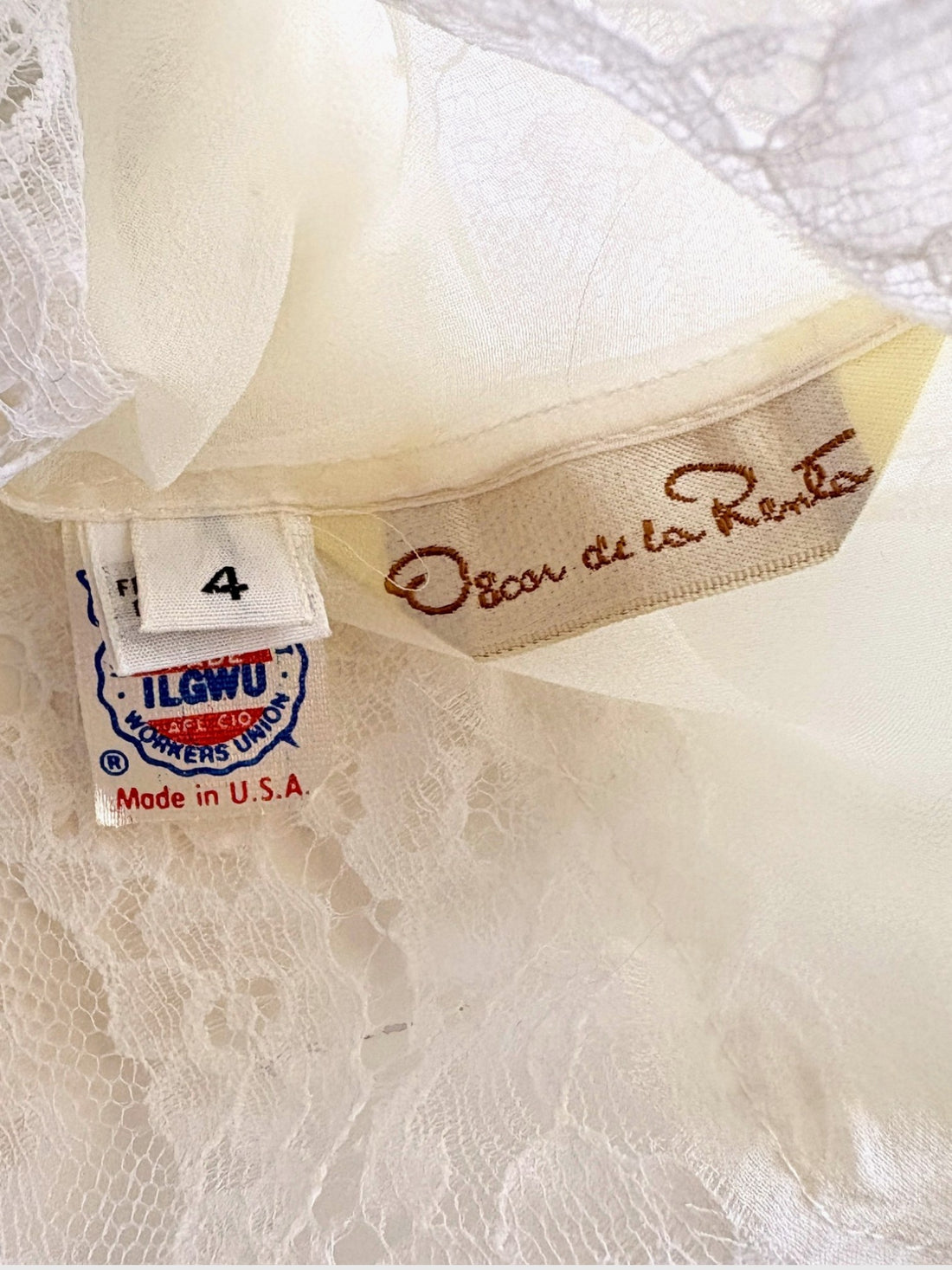 Oscar de la Renta size 4 label with union made in USA tag