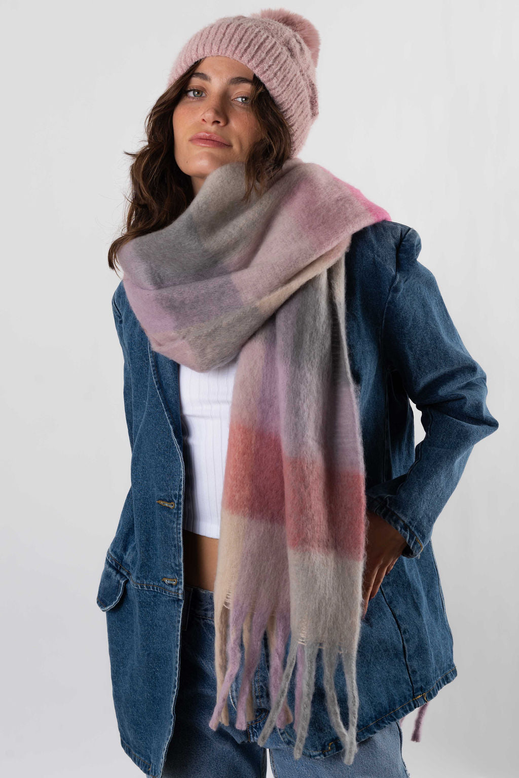 Amsterdam Oversized Scarf In Lavender Pink