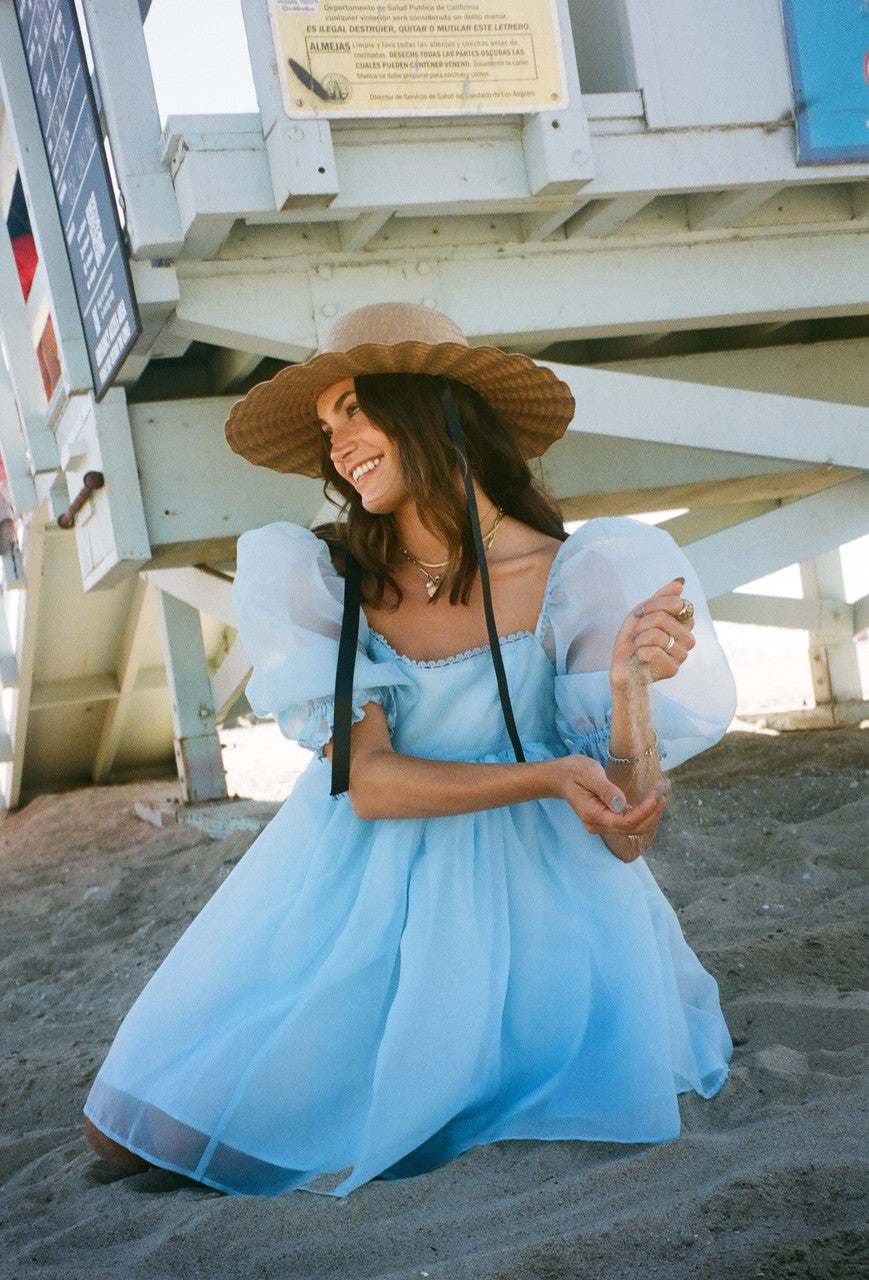 CALIstyle Penelope Puff Sleeve Dress In Sky Blue